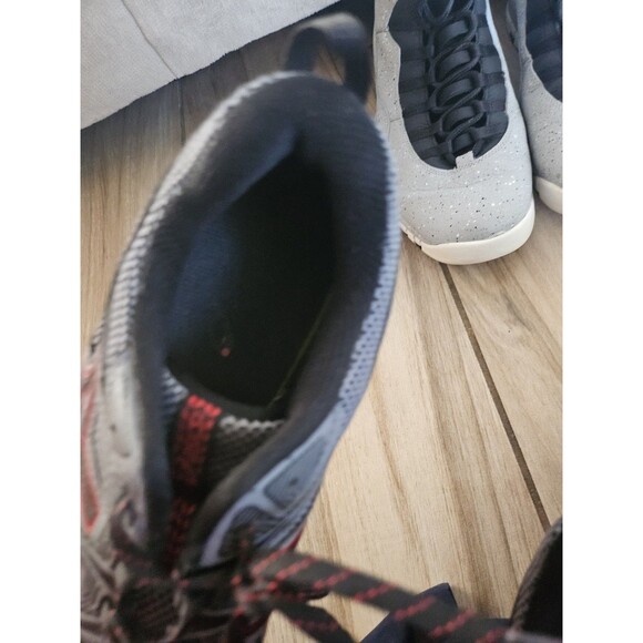 Size 11 - Asics Gel Venture 8 Metropolis Red Mens Casual Sneakers. - Picture 10 of 11